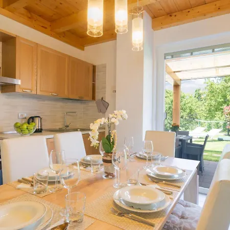 Holiday home Gelsomini - Cco520 By Interhome